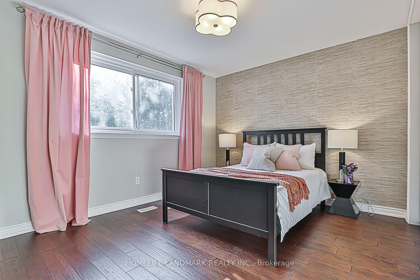 Photo 23 of 6 Willowgate Drive, Markham, Bullock — HOMEH