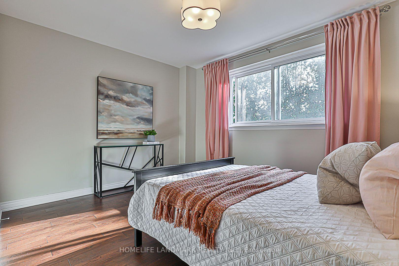 Photo 24 of 6 Willowgate Drive, Markham, Bullock — HOMEH