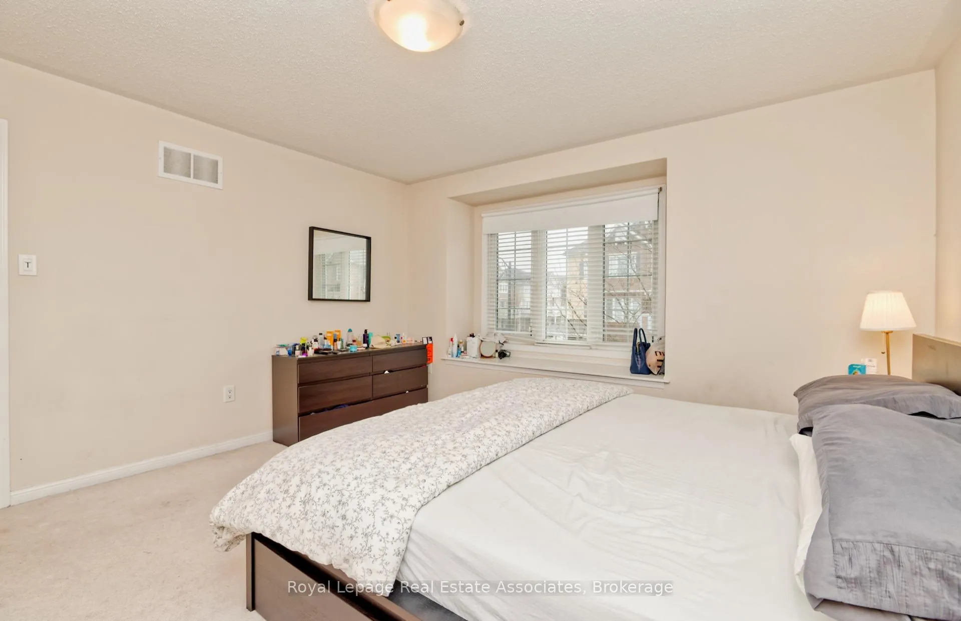 Photo 31 of 440 Dalhousie Gate, Milton, Willmott — HOMEH
