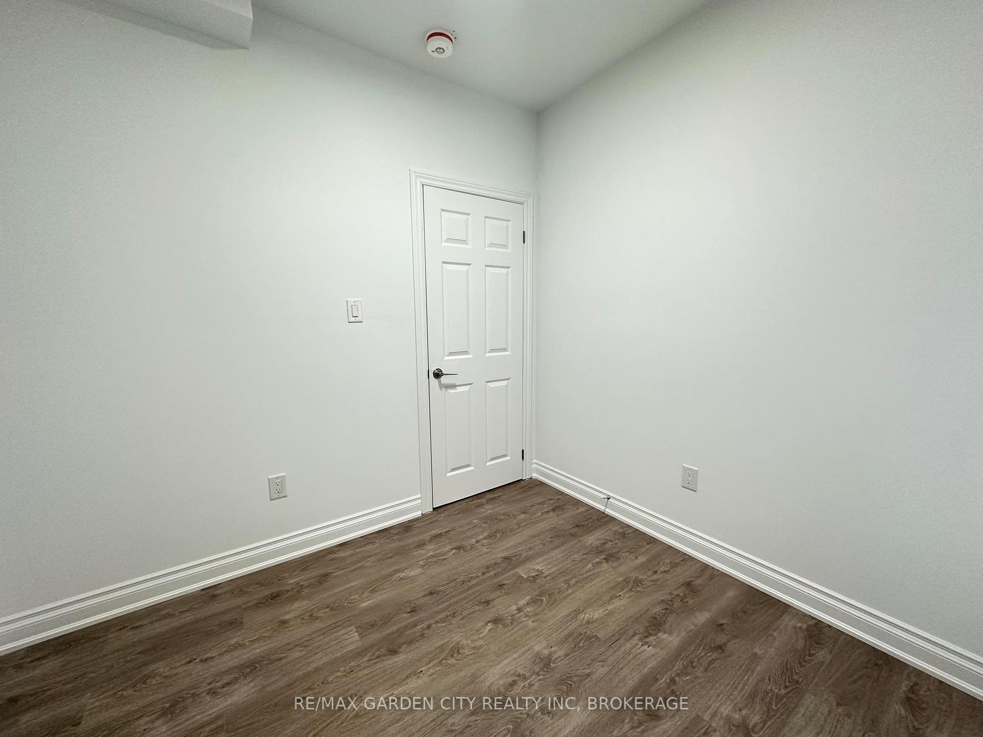 Photo 6 of Unit 1, 110 Myrtle Avenue, Hamilton, St. Clair — HOMEH