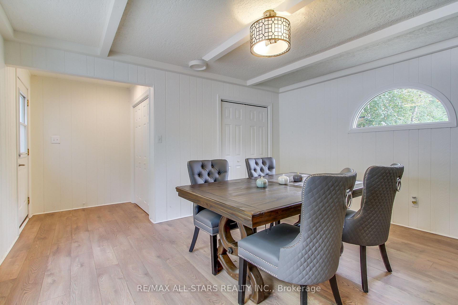 Photo 12 of 621 Pinegrove Avenue, Innisfil, Rural Innisfil — HOMEH