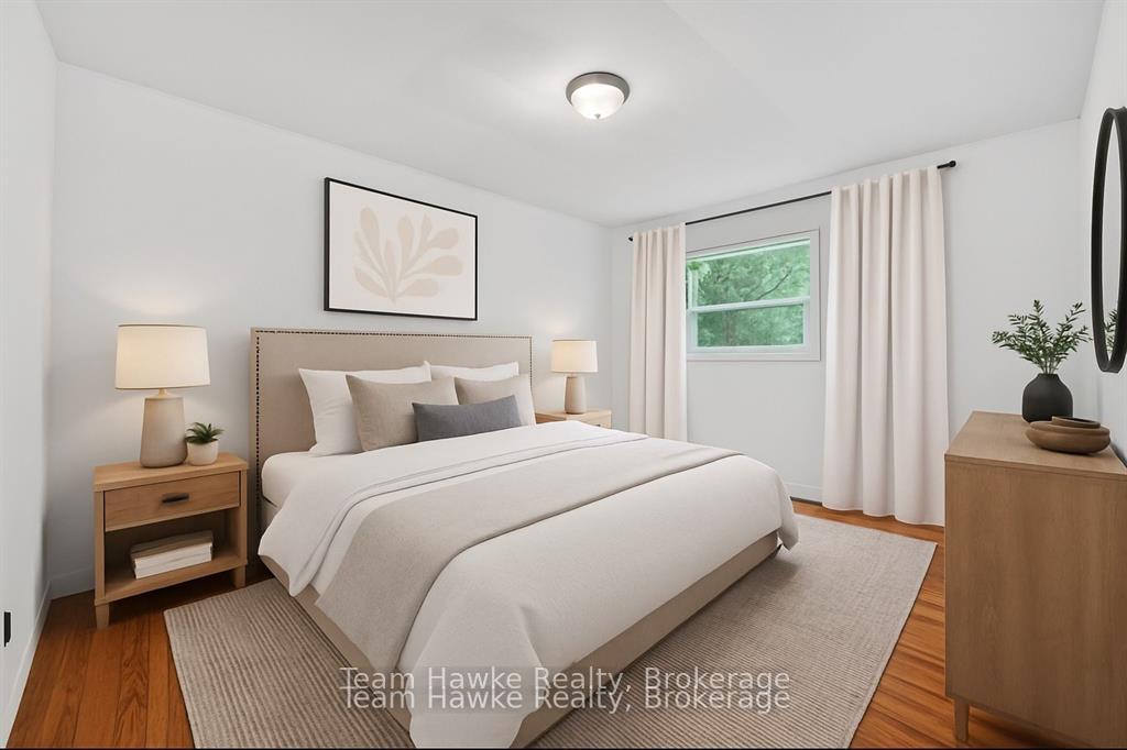 Photo 21 of 303 Scott Street, Midland — HOMEH