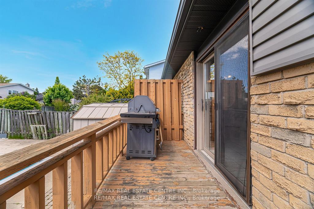 Photo 38 of 583 Moorelands Crescent, Milton, Timberlea — HOMEH