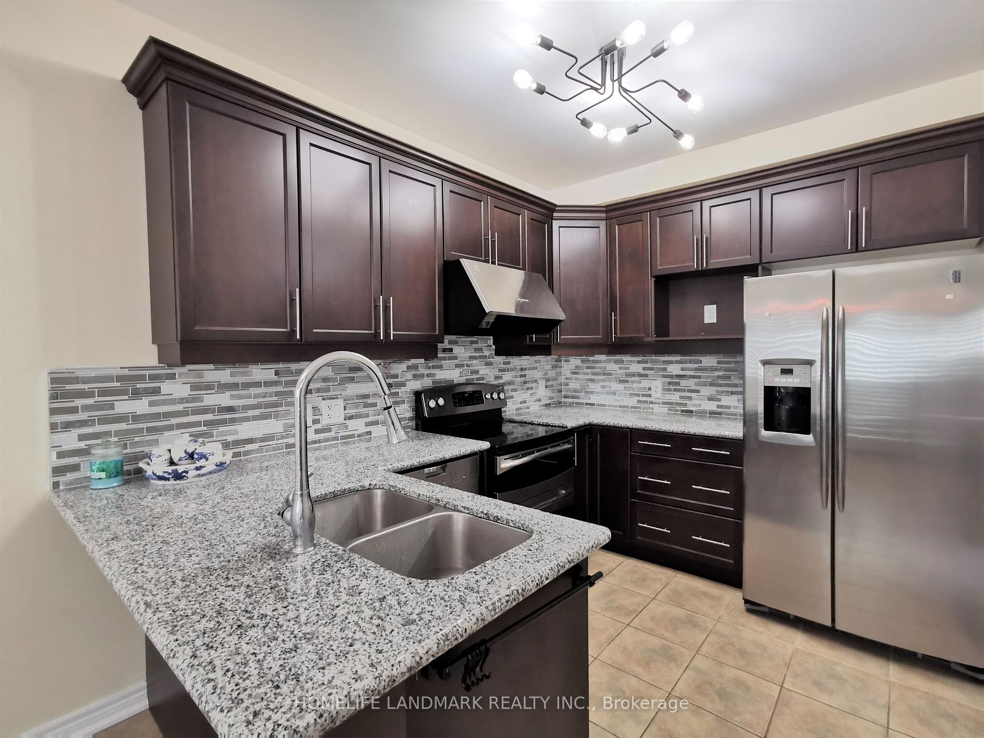 Photo 8 of 27 Mead Terrace, Markham, Wismer — HOMEH