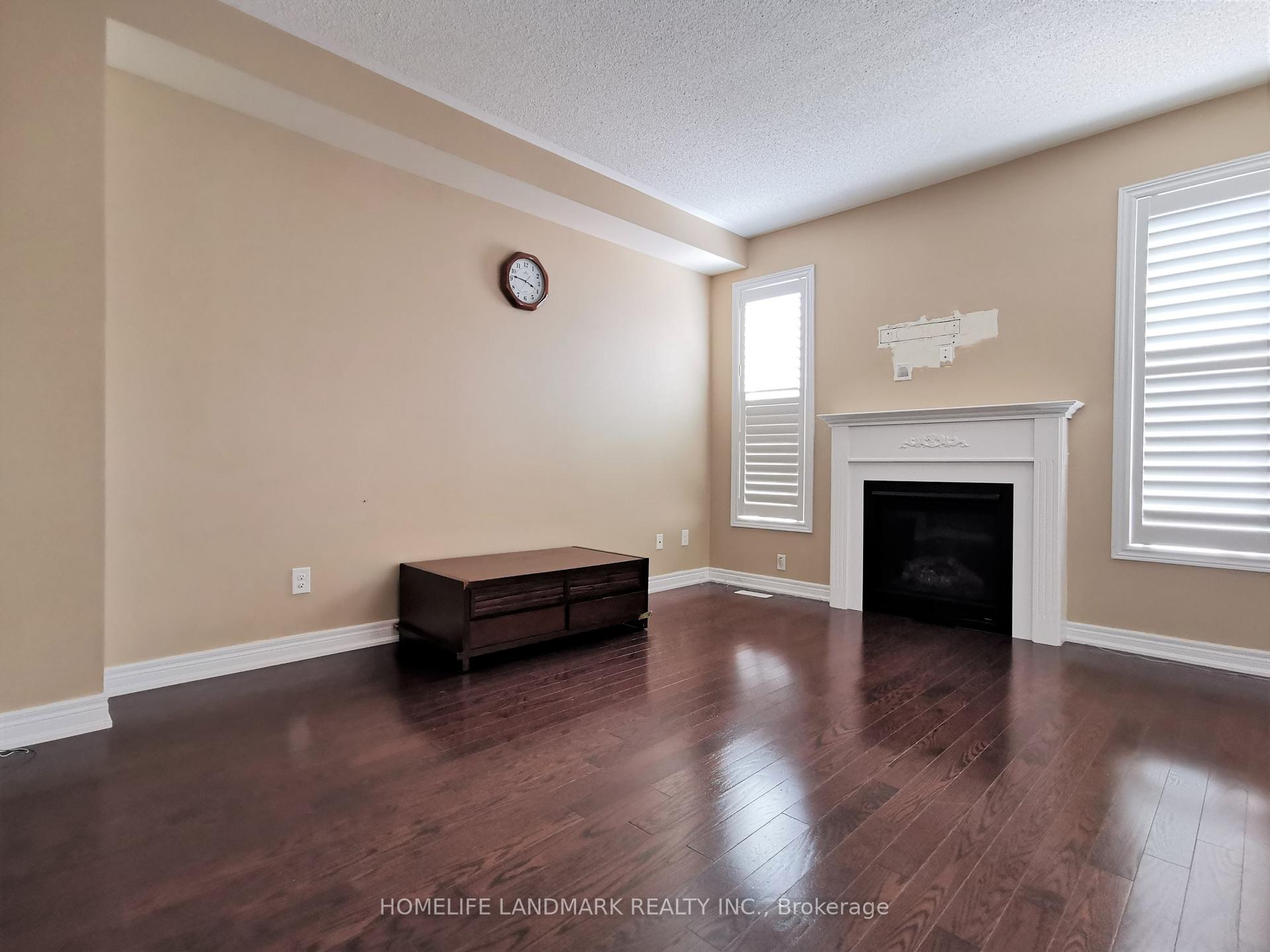 Photo 12 of 27 Mead Terrace, Markham, Wismer — HOMEH