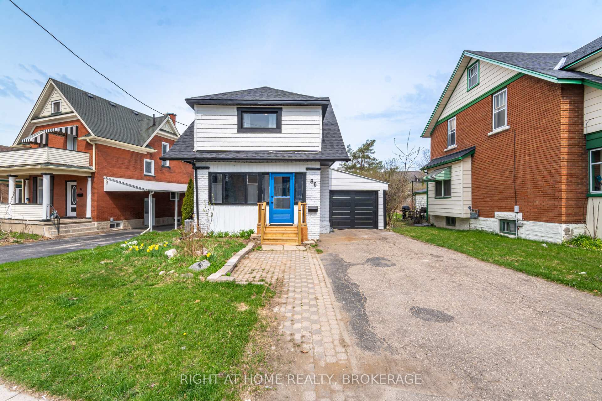Photo 2 of 86 Glasgow Street, Kitchener — HOMEH