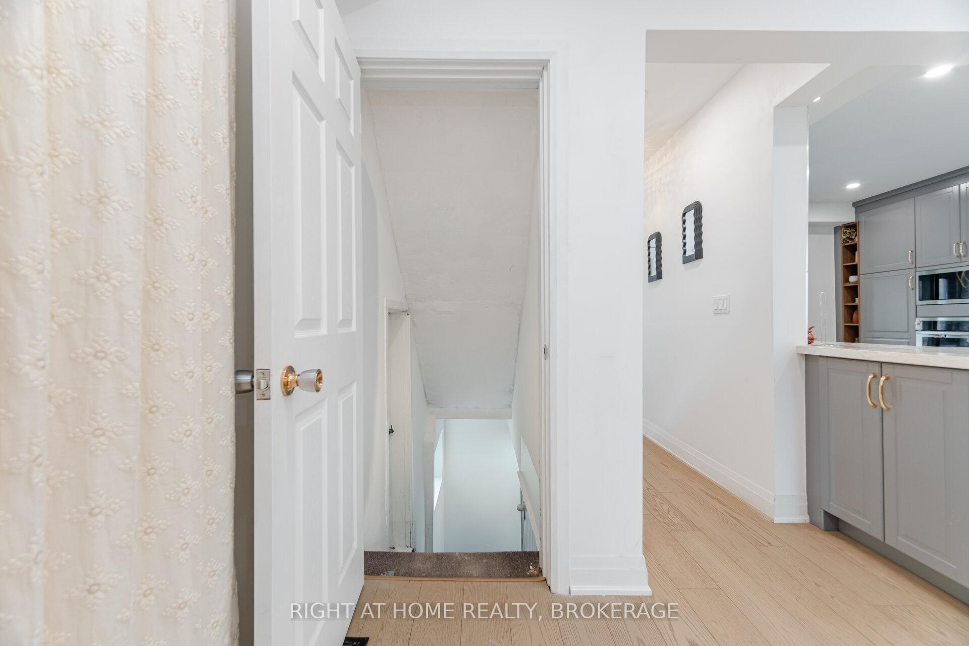 Photo 37 of 86 Glasgow Street, Kitchener — HOMEH
