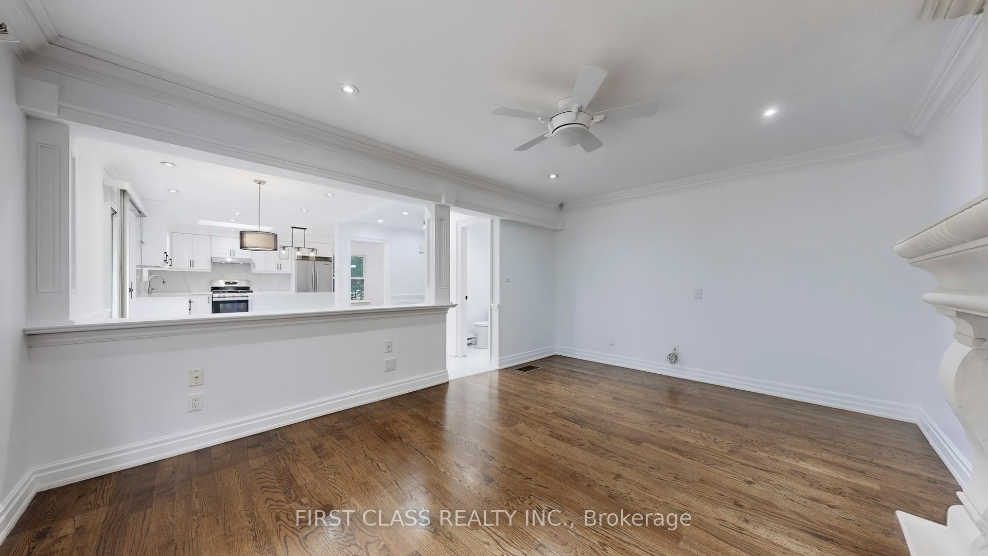 Photo 3 of 34 Ferrah Street, Markham, Unionville — HOMEH