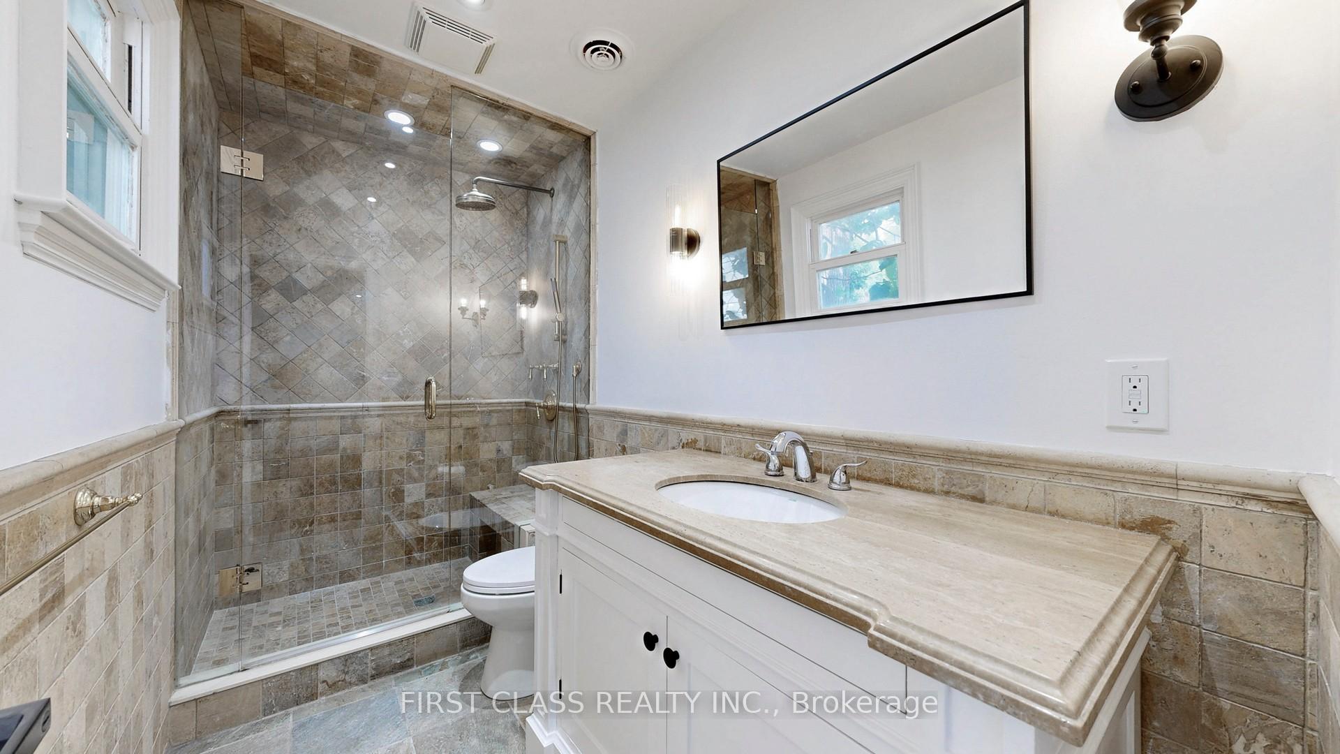 Photo 22 of 34 Ferrah Street, Markham, Unionville — HOMEH