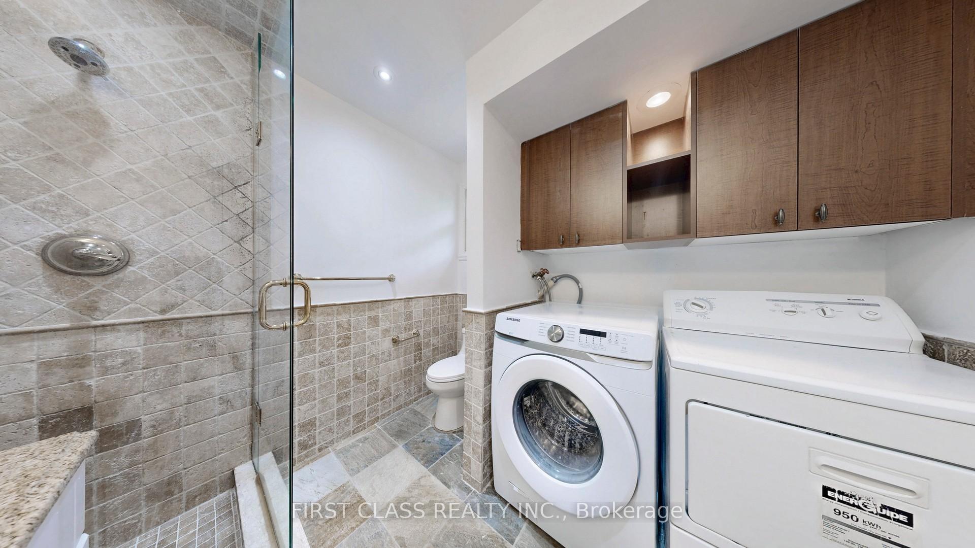 Photo 26 of 34 Ferrah Street, Markham, Unionville — HOMEH