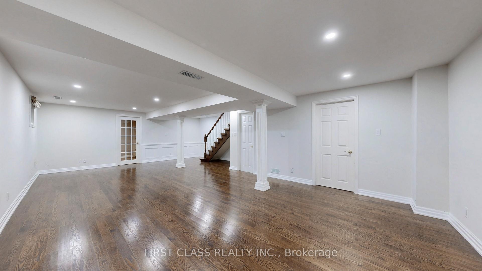 Photo 27 of 34 Ferrah Street, Markham, Unionville — HOMEH