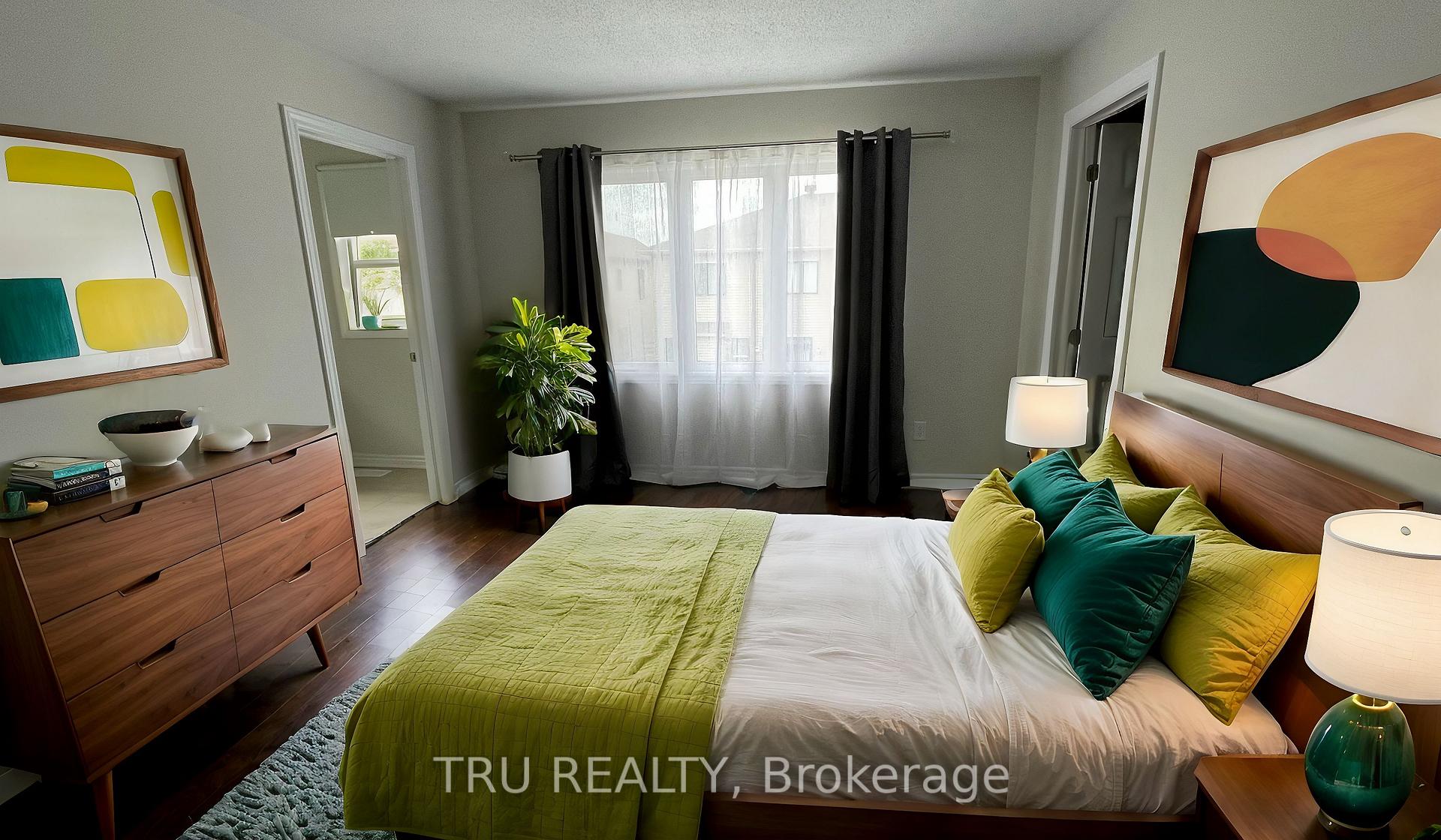 Photo 18 of 717 Brittanic Road N, Ottawa, Kanata - Emerald Meadows/Trailwest — HOMEH