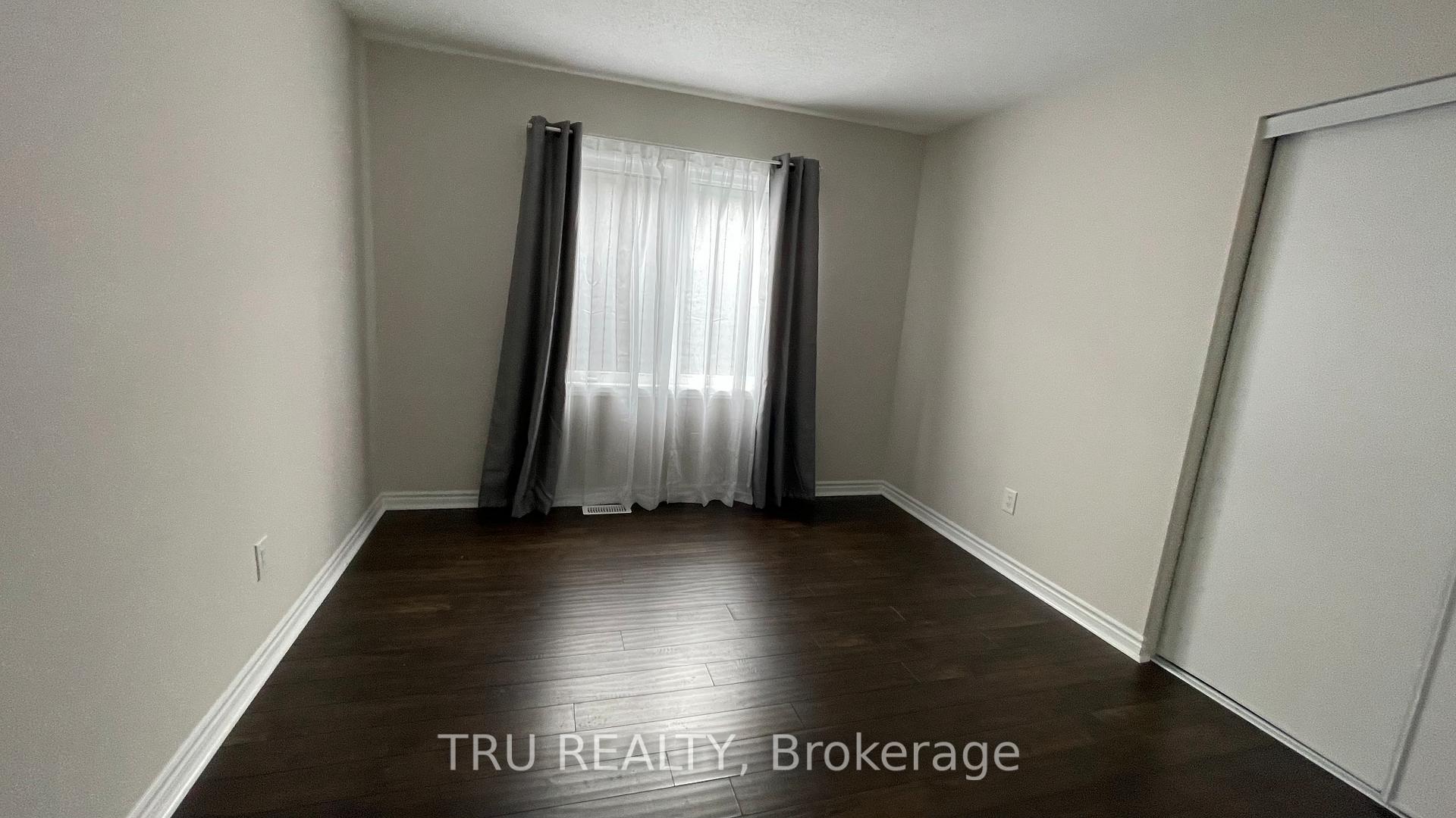 Photo 26 of 717 Brittanic Road N, Ottawa, Kanata - Emerald Meadows/Trailwest — HOMEH