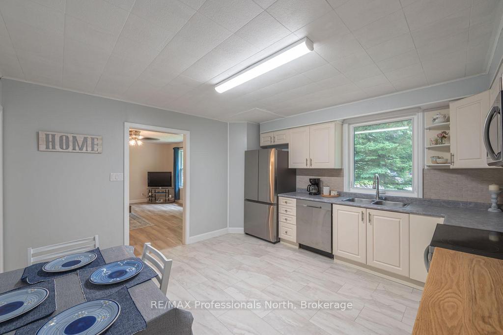 Photo 17 of 7 Stouffer Street, Minden Hills, Minden — HOMEH