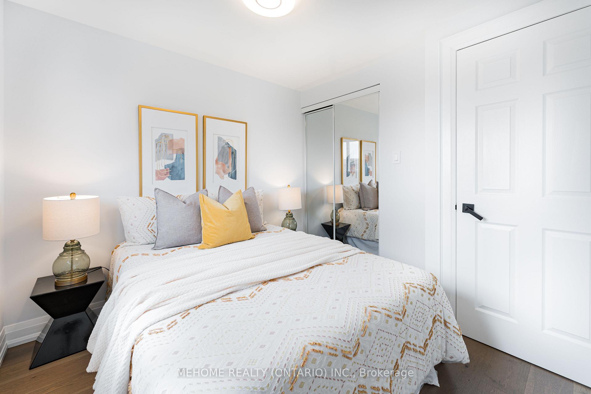 Photo 2 of 27 Debden Road, Markham, Milliken Mills East — HOMEH
