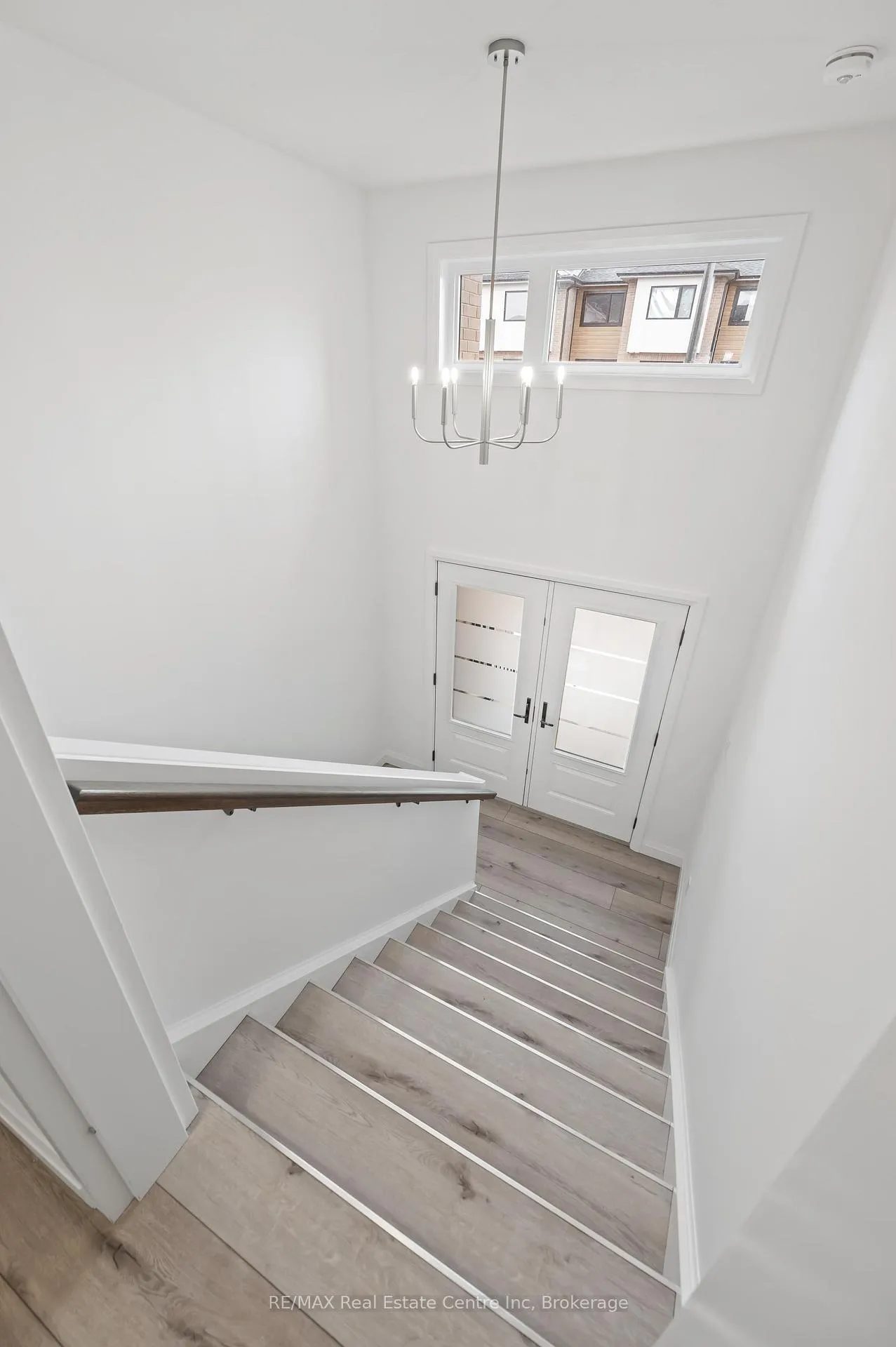 Photo 2 of Unit 8, 182 Bridge Crescent, Minto — HOMEH