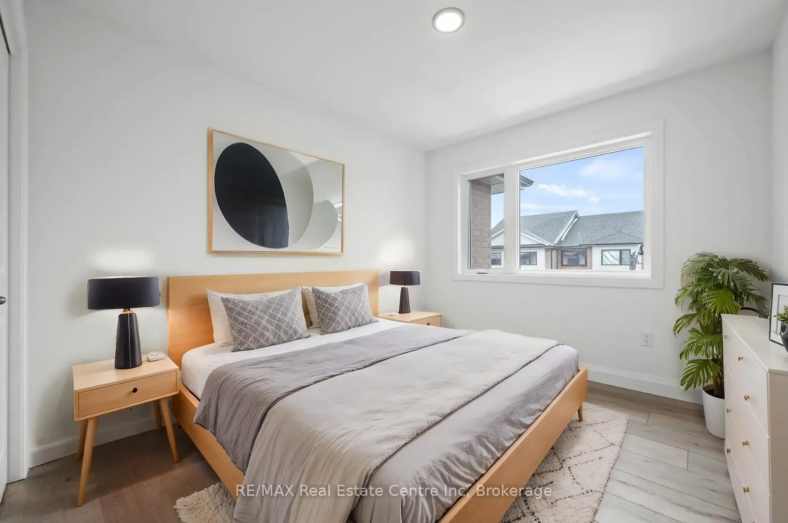 Photo 22 of Unit 8, 182 Bridge Crescent, Minto — HOMEH