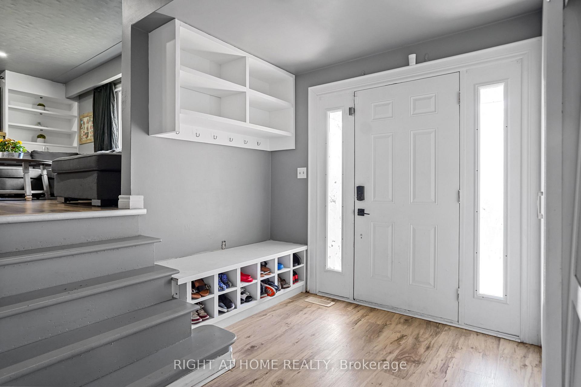 Photo 18 of 82 Dreger Avenue S, Kitchener — HOMEH