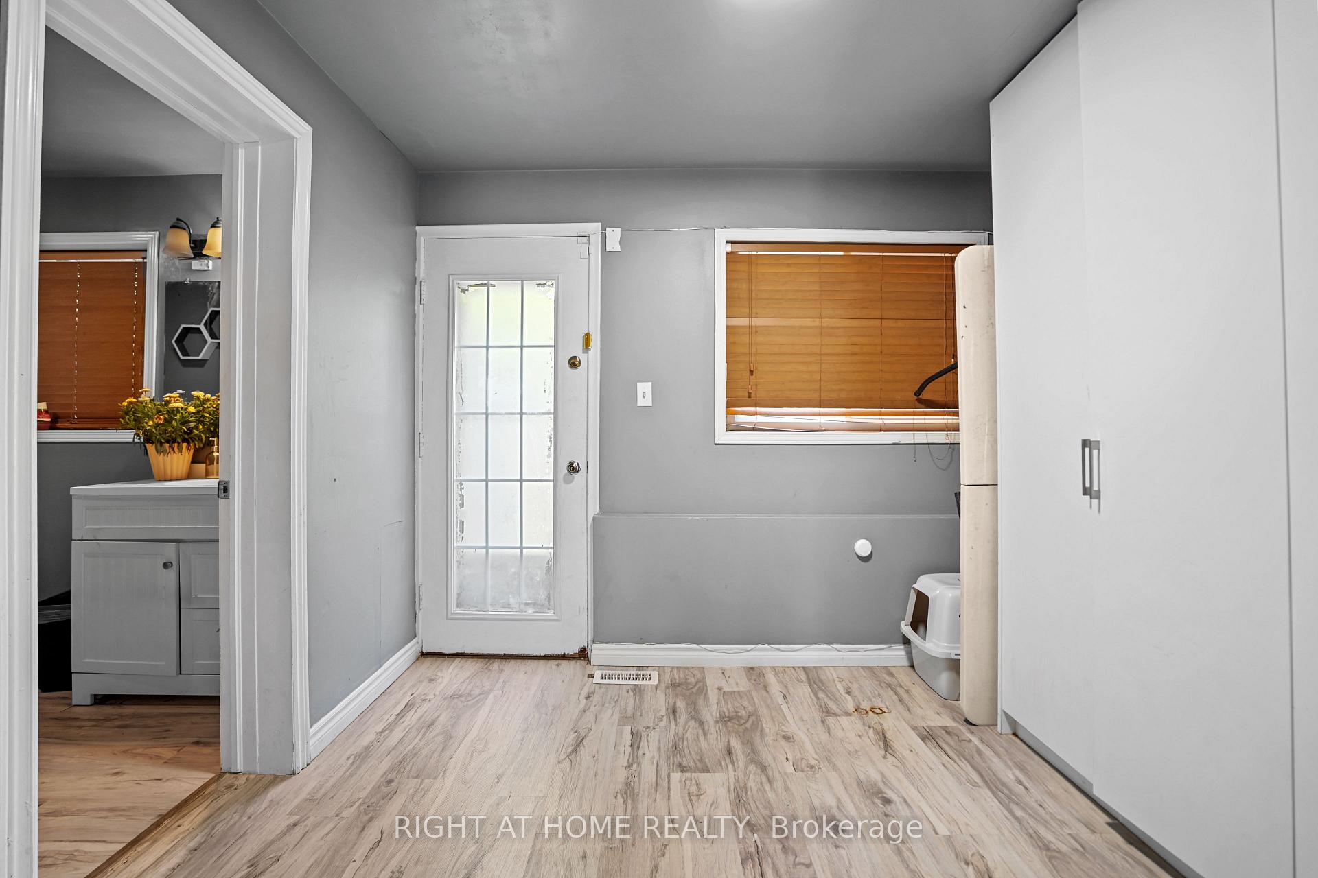 Photo 22 of 82 Dreger Avenue S, Kitchener — HOMEH