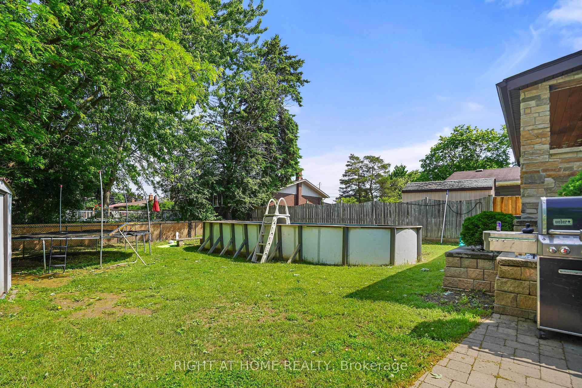 Photo 31 of 82 Dreger Avenue S, Kitchener — HOMEH