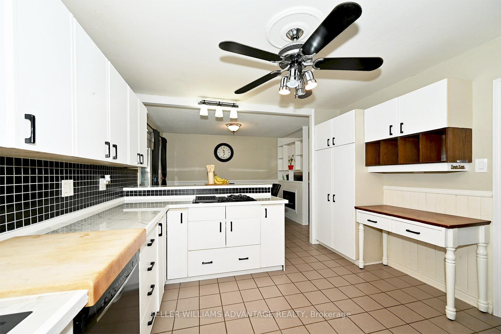Photo 8 of 213 Sunset Crescent, Innisfil, Stroud — HOMEH