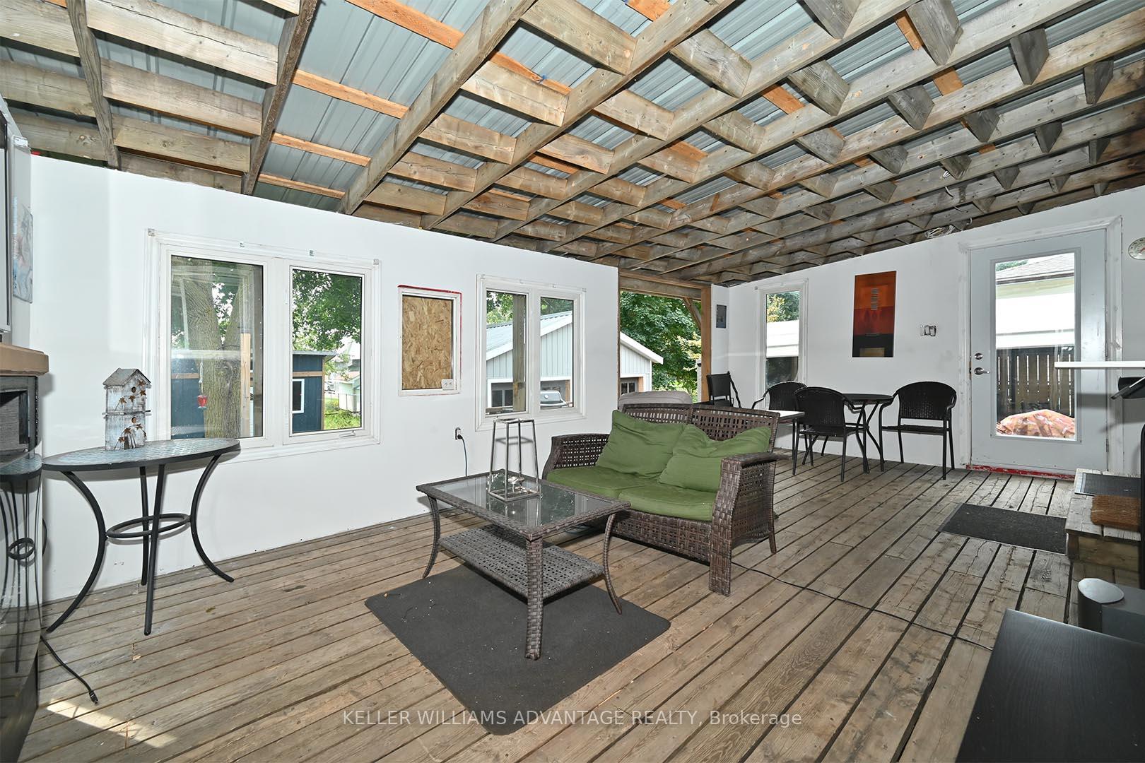 Photo 11 of 213 Sunset Crescent, Innisfil, Stroud — HOMEH