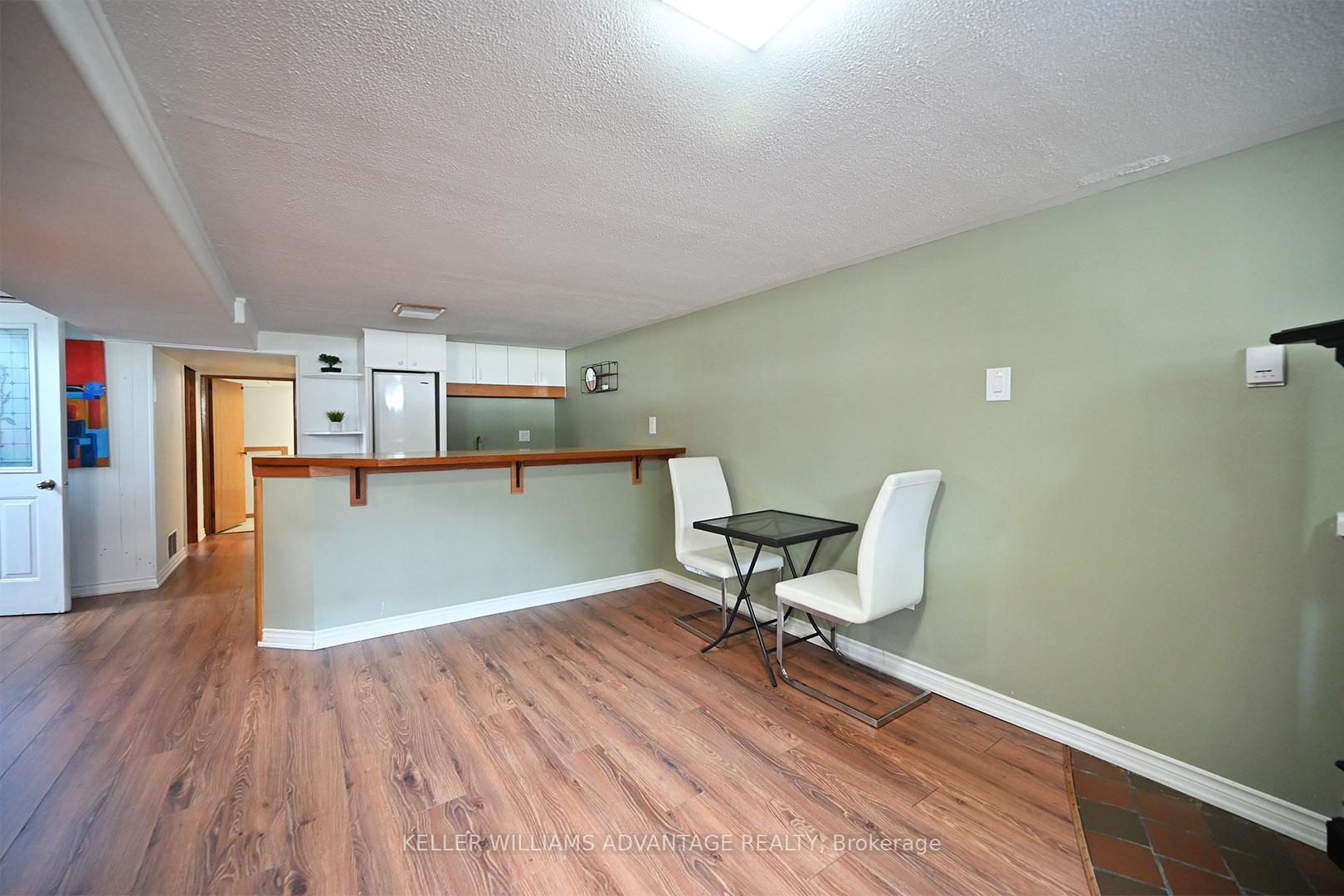 Photo 18 of 213 Sunset Crescent, Innisfil, Stroud — HOMEH