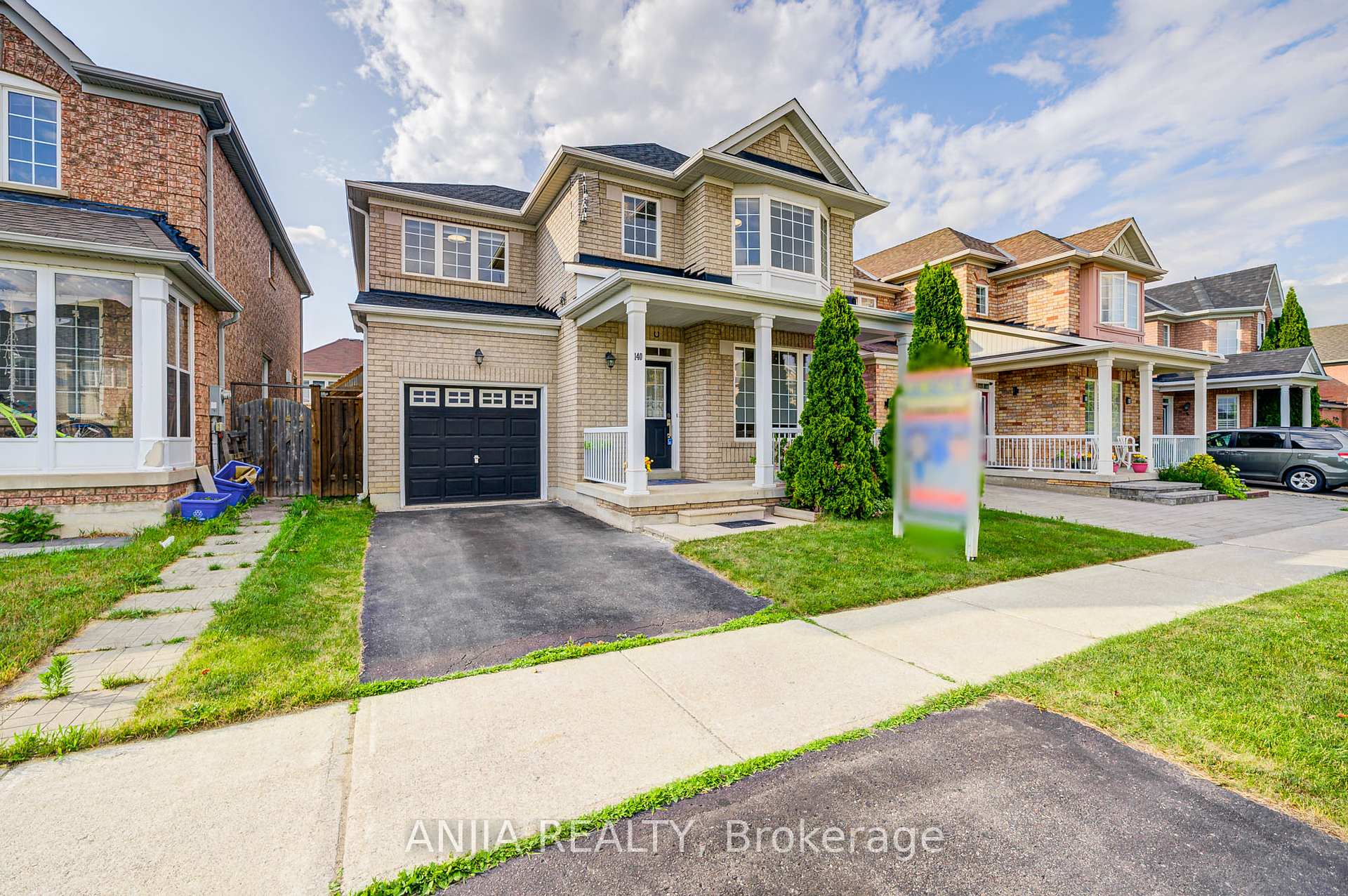 Photo 2 of 140 Edward Jefferys Avenue, Markham, Wismer — HOMEH