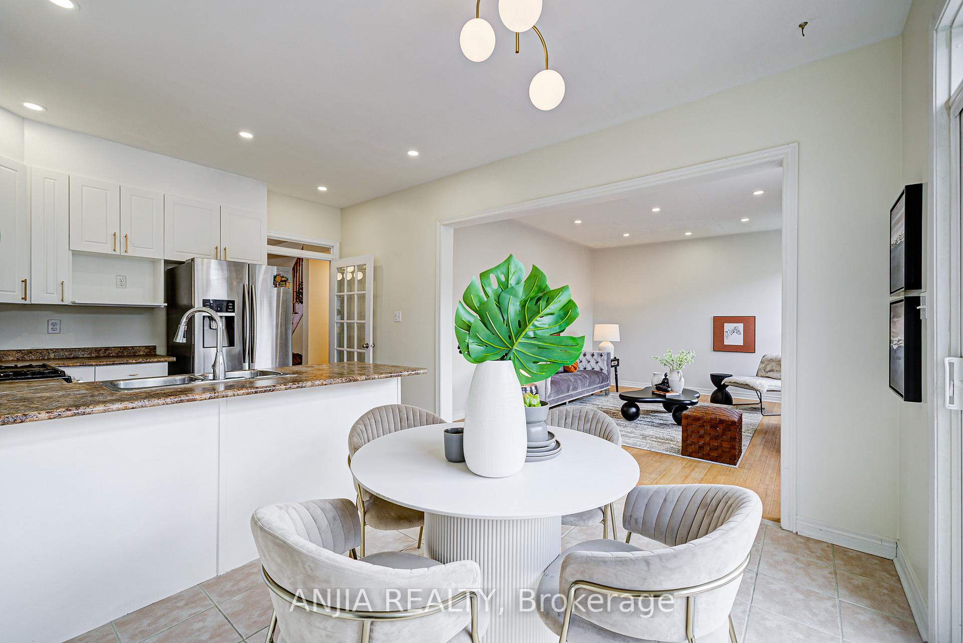 Photo 20 of 140 Edward Jefferys Avenue, Markham, Wismer — HOMEH