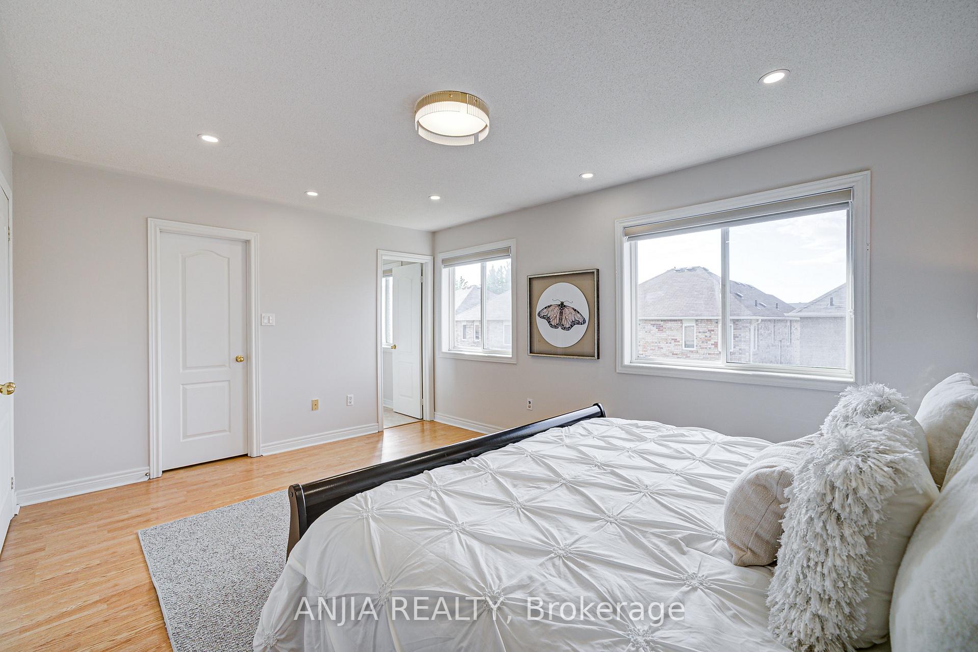 Photo 35 of 140 Edward Jefferys Avenue, Markham, Wismer — HOMEH