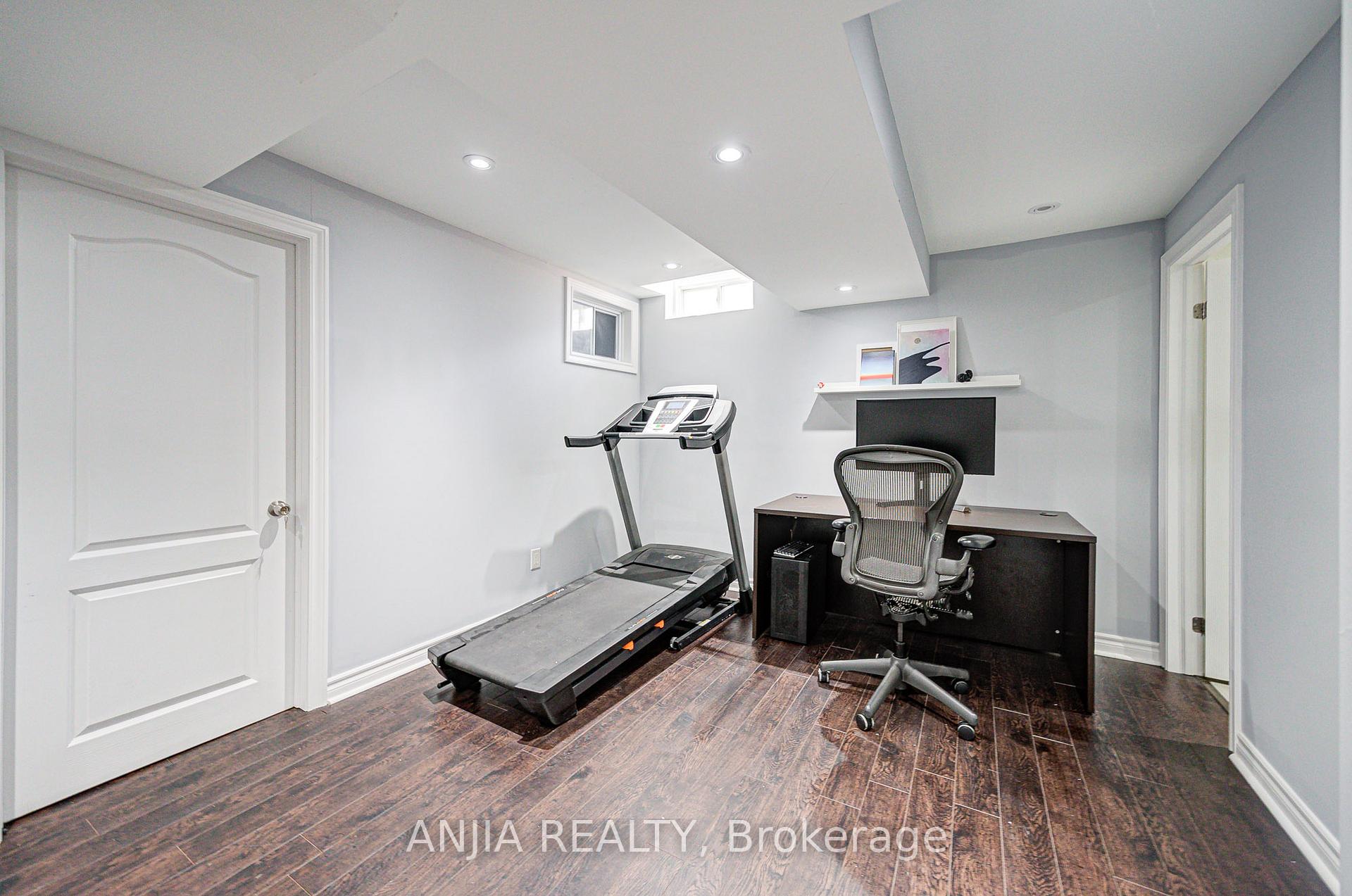 Photo 42 of 140 Edward Jefferys Avenue, Markham, Wismer — HOMEH