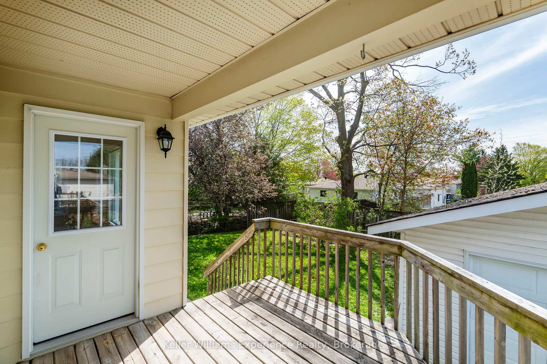 Photo 5 of 309 Lescaut Road, Midland — HOMEH