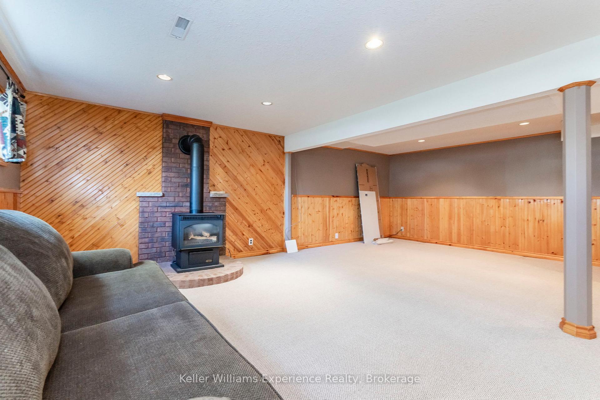 Photo 30 of 309 Lescaut Road, Midland — HOMEH