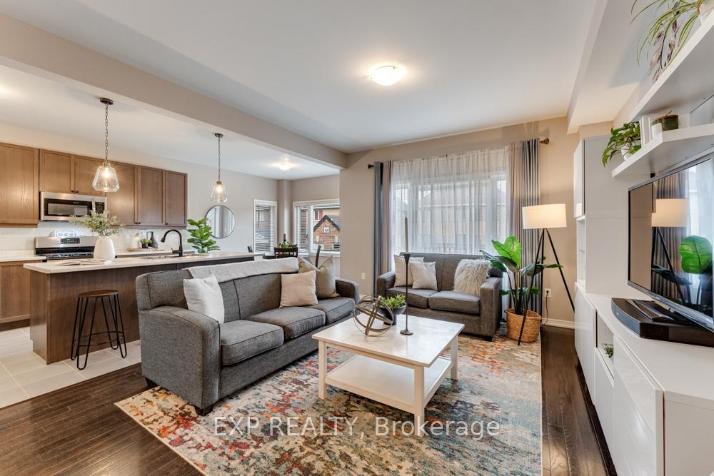 Photo 9 of 2089 Galloway Street, Innisfil, Alcona — HOMEH