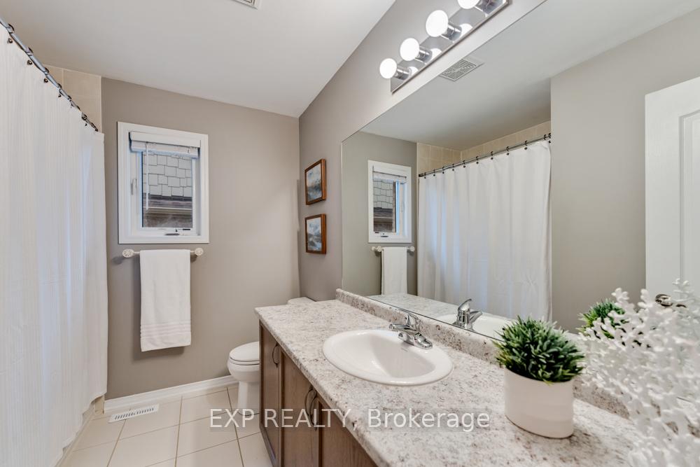 Photo 24 of 2089 Galloway Street, Innisfil, Alcona — HOMEH