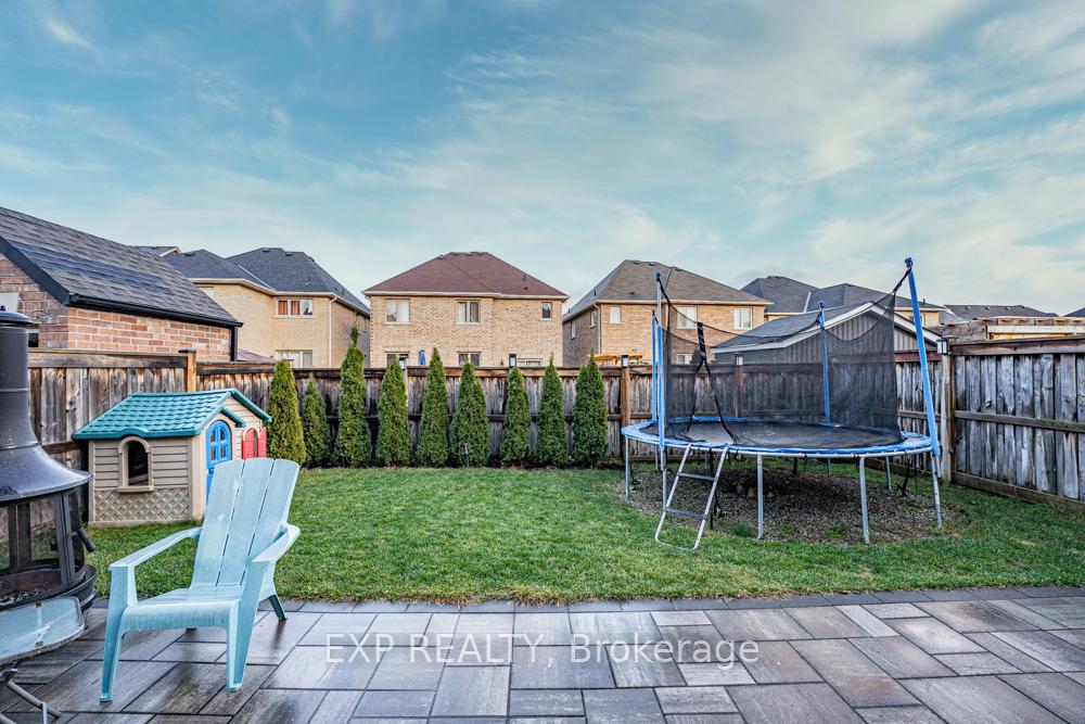 Photo 35 of 2089 Galloway Street, Innisfil, Alcona — HOMEH