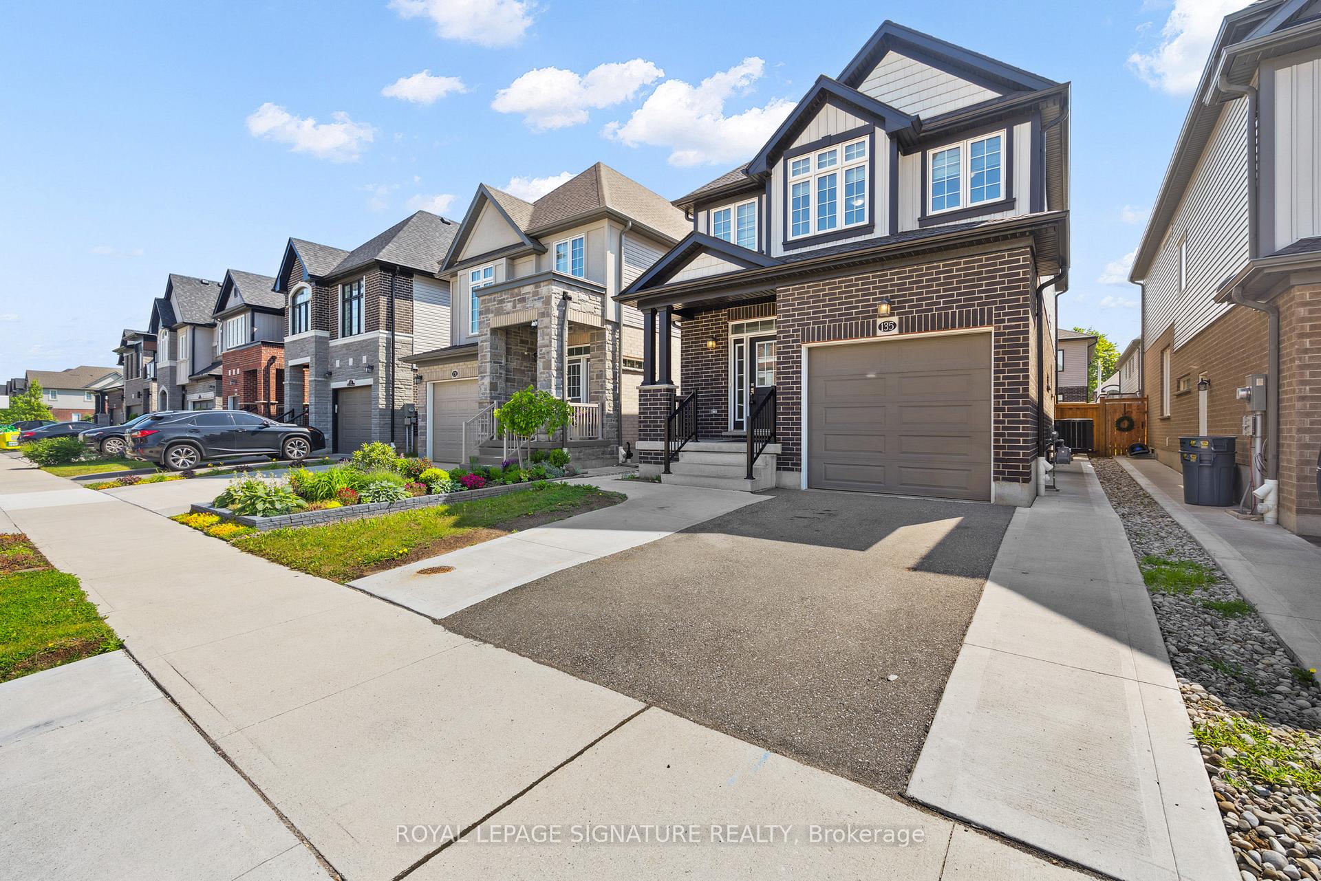 Photo 2 of 135 Ian Ormston Drive, Kitchener — HOMEH