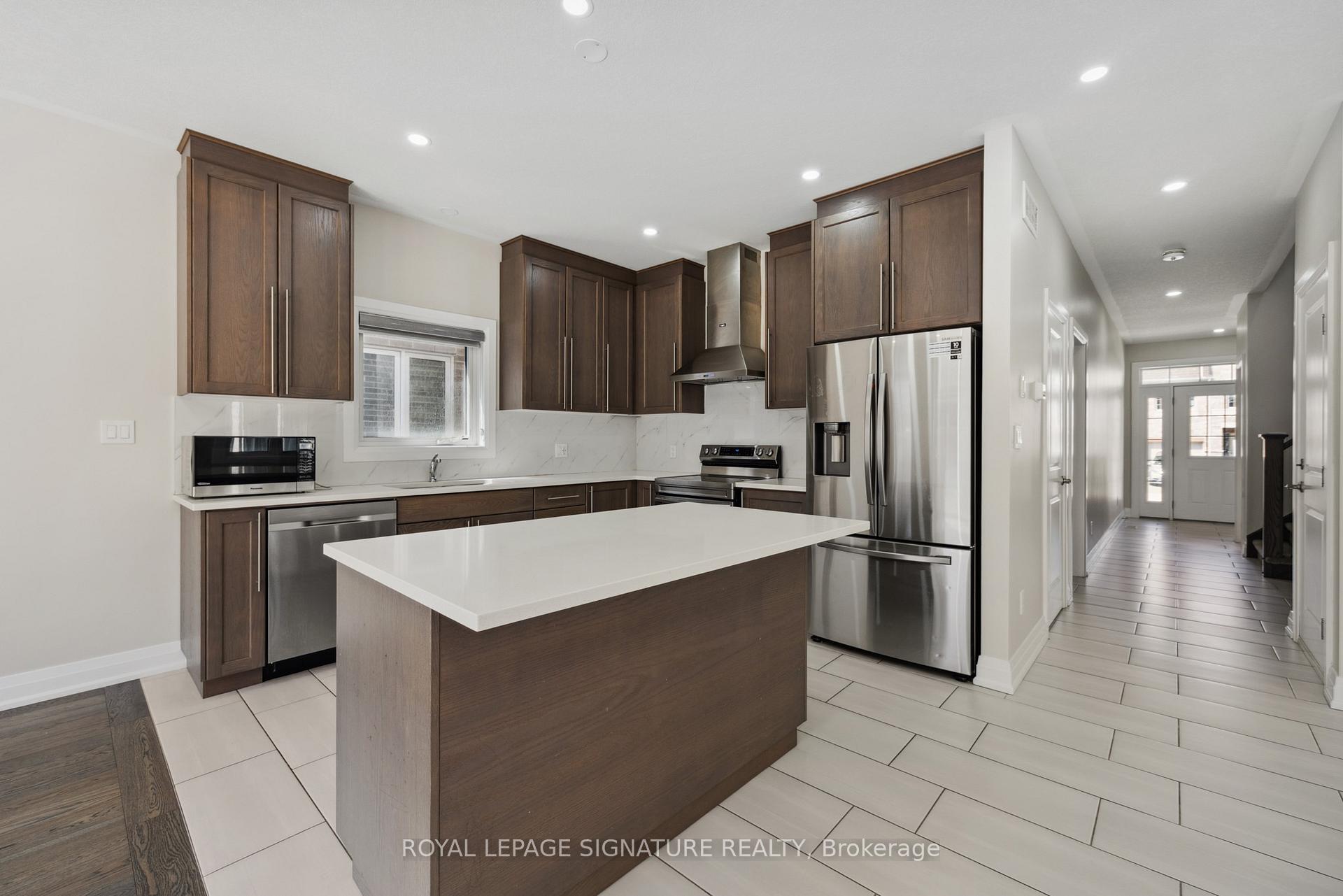 Photo 14 of 135 Ian Ormston Drive, Kitchener — HOMEH