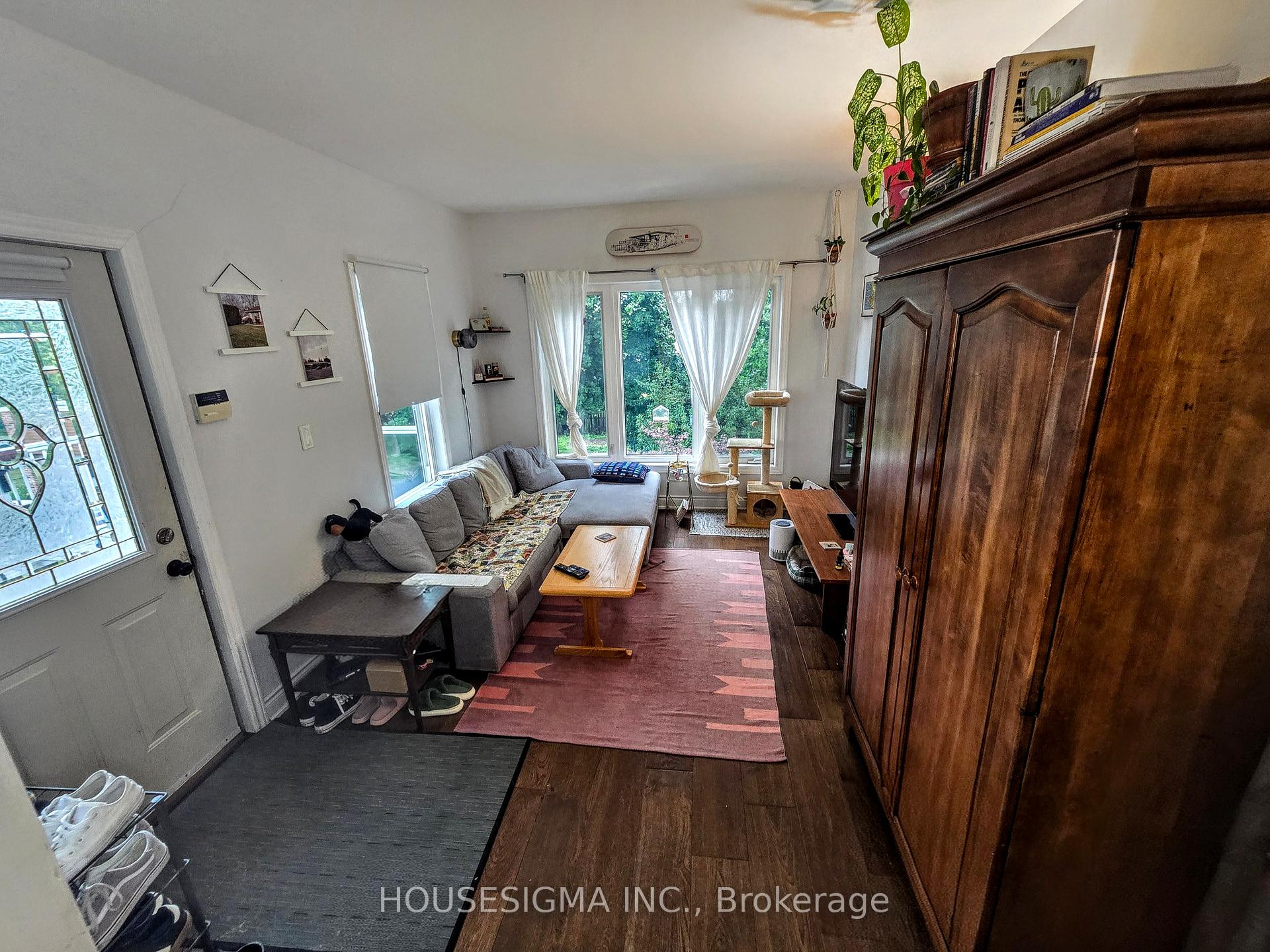 Photo 2 of Unit UPPER, 33 Warren Avenue, Hamilton, Balfour — HOMEH
