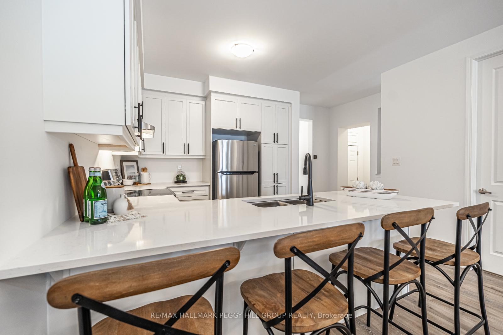 Photo 7 of 2906 Weatherill Place, Innisfil, Rural Innisfil — HOMEH