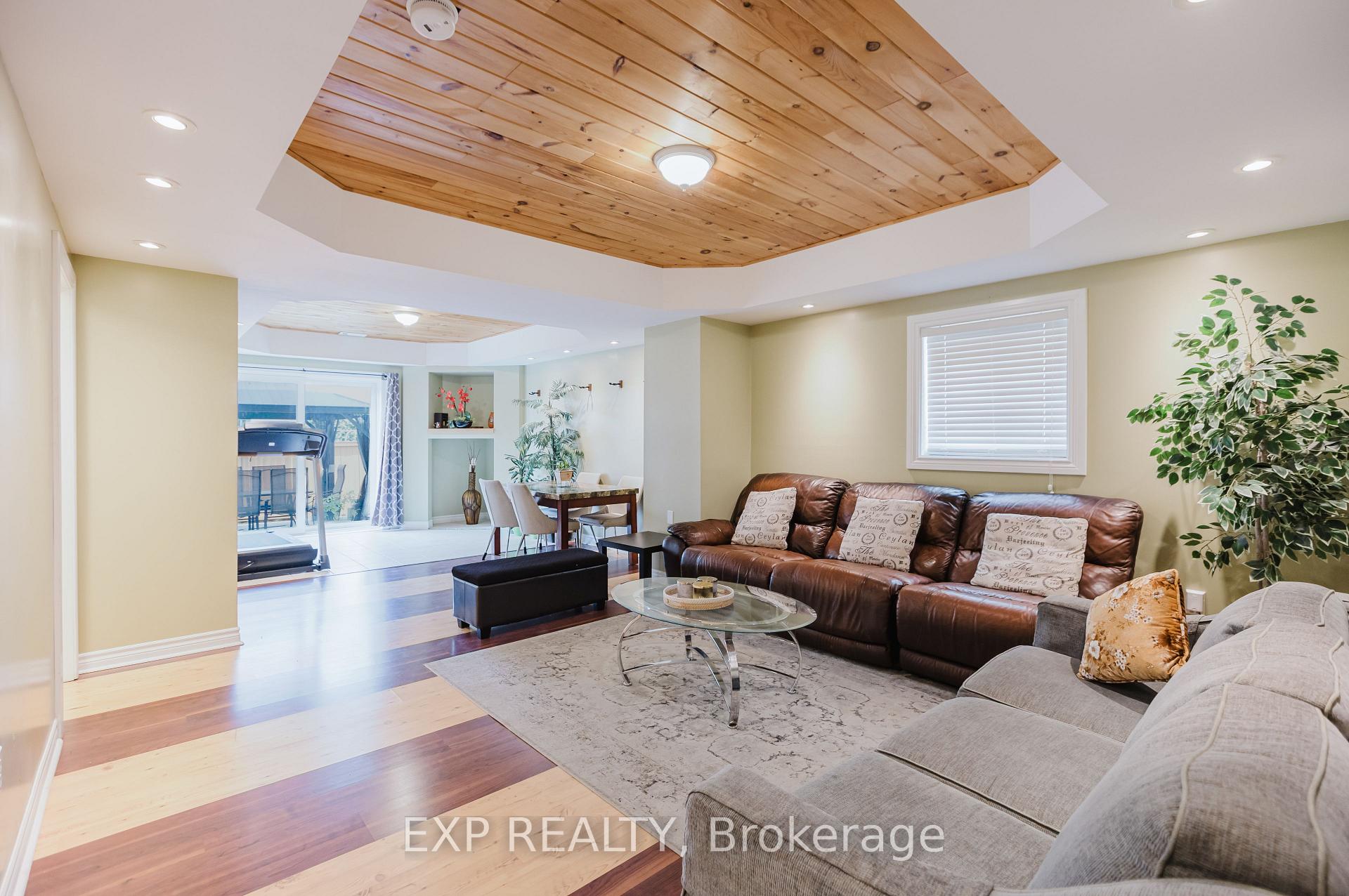 Photo 25 of 29 Castle Glen Crescent, Ottawa, Kanata - Glencairn/Hazeldean — HOMEH