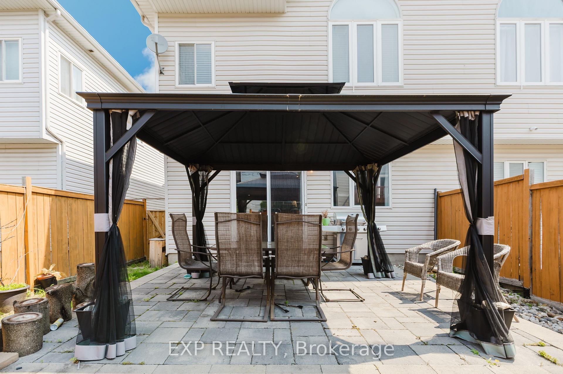 Photo 36 of 29 Castle Glen Crescent, Ottawa, Kanata - Glencairn/Hazeldean — HOMEH