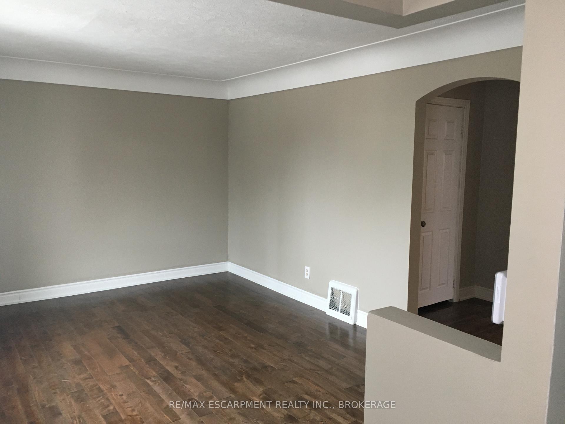 Photo 3 of 18 Merchison Avenue, Hamilton, Homeside — HOMEH