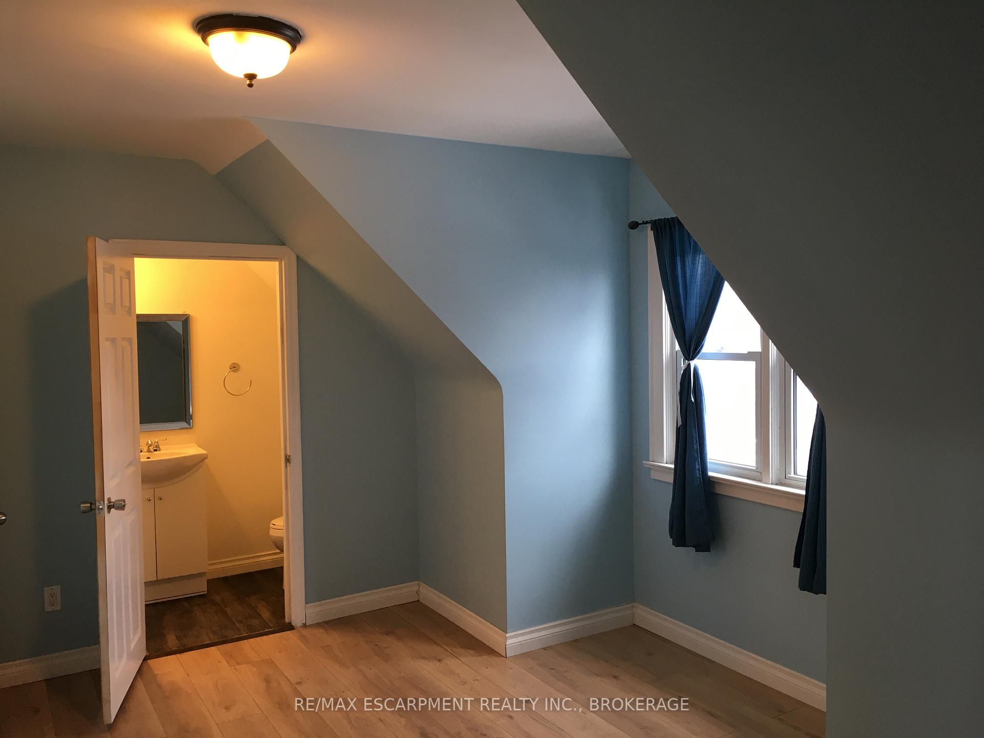 Photo 11 of 18 Merchison Avenue, Hamilton, Homeside — HOMEH