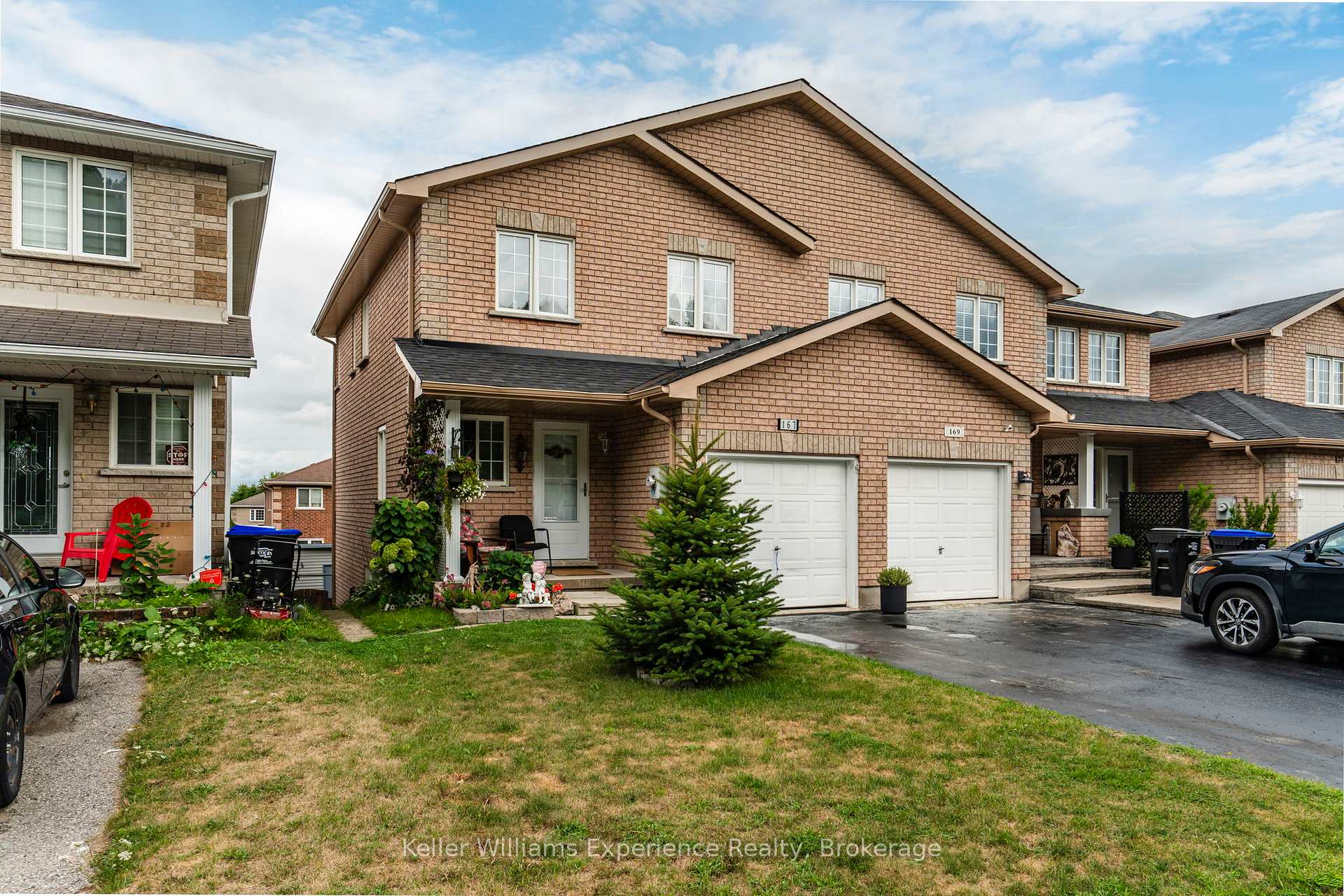 Front of 167 Southwinds Crescent