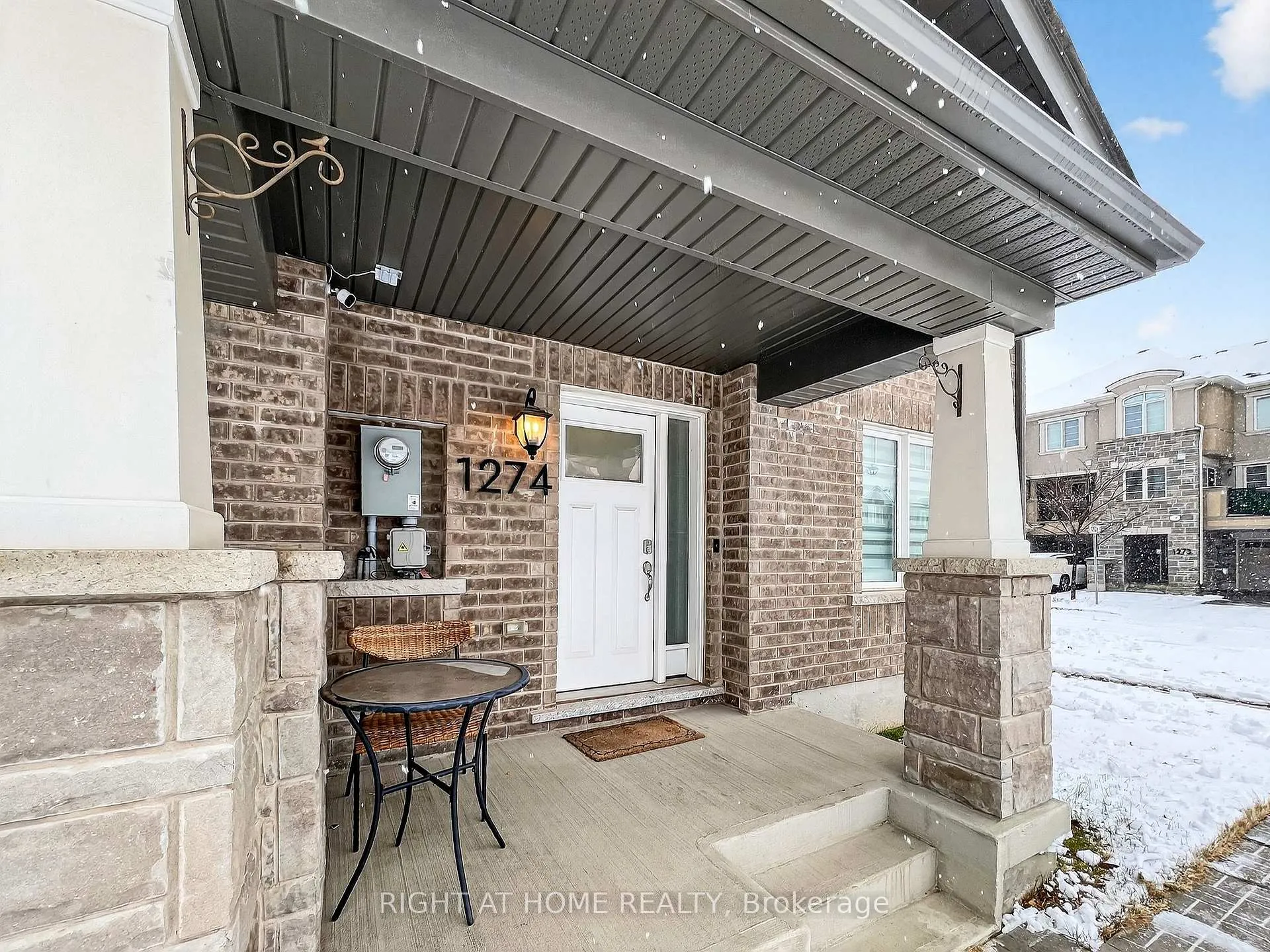 Photo 4 of 1274 Hop Place, Milton, Cobban — HOMEH