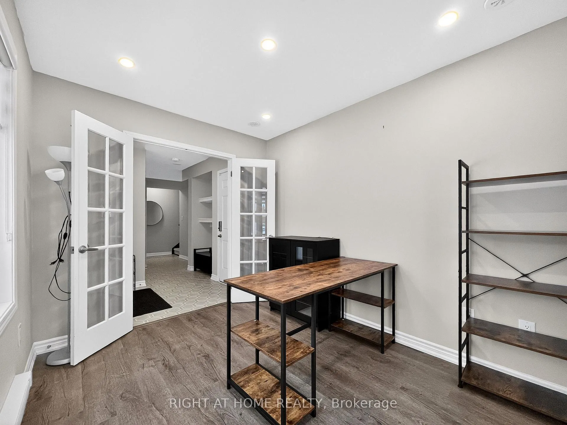 Photo 8 of 1274 Hop Place, Milton, Cobban — HOMEH