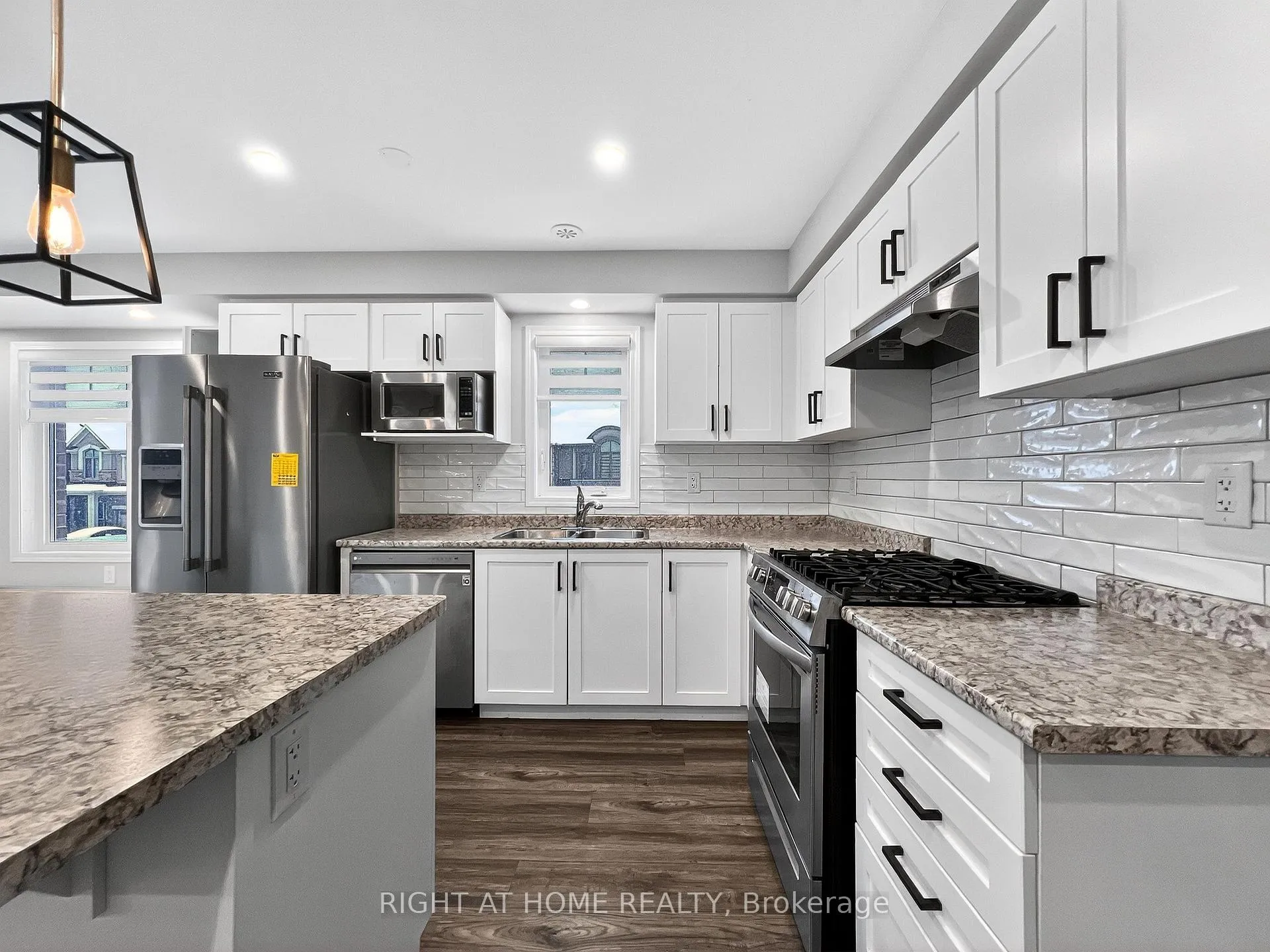 Photo 13 of 1274 Hop Place, Milton, Cobban — HOMEH