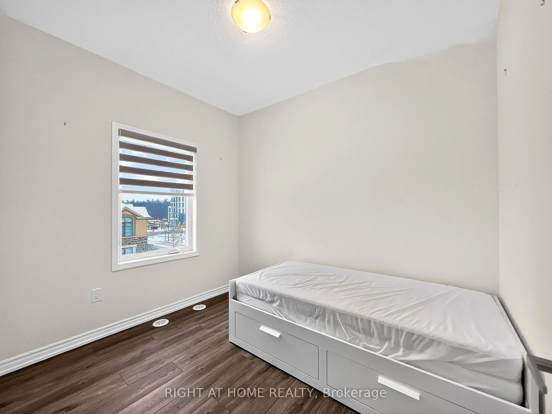 Photo 31 of 1274 Hop Place, Milton, Cobban — HOMEH