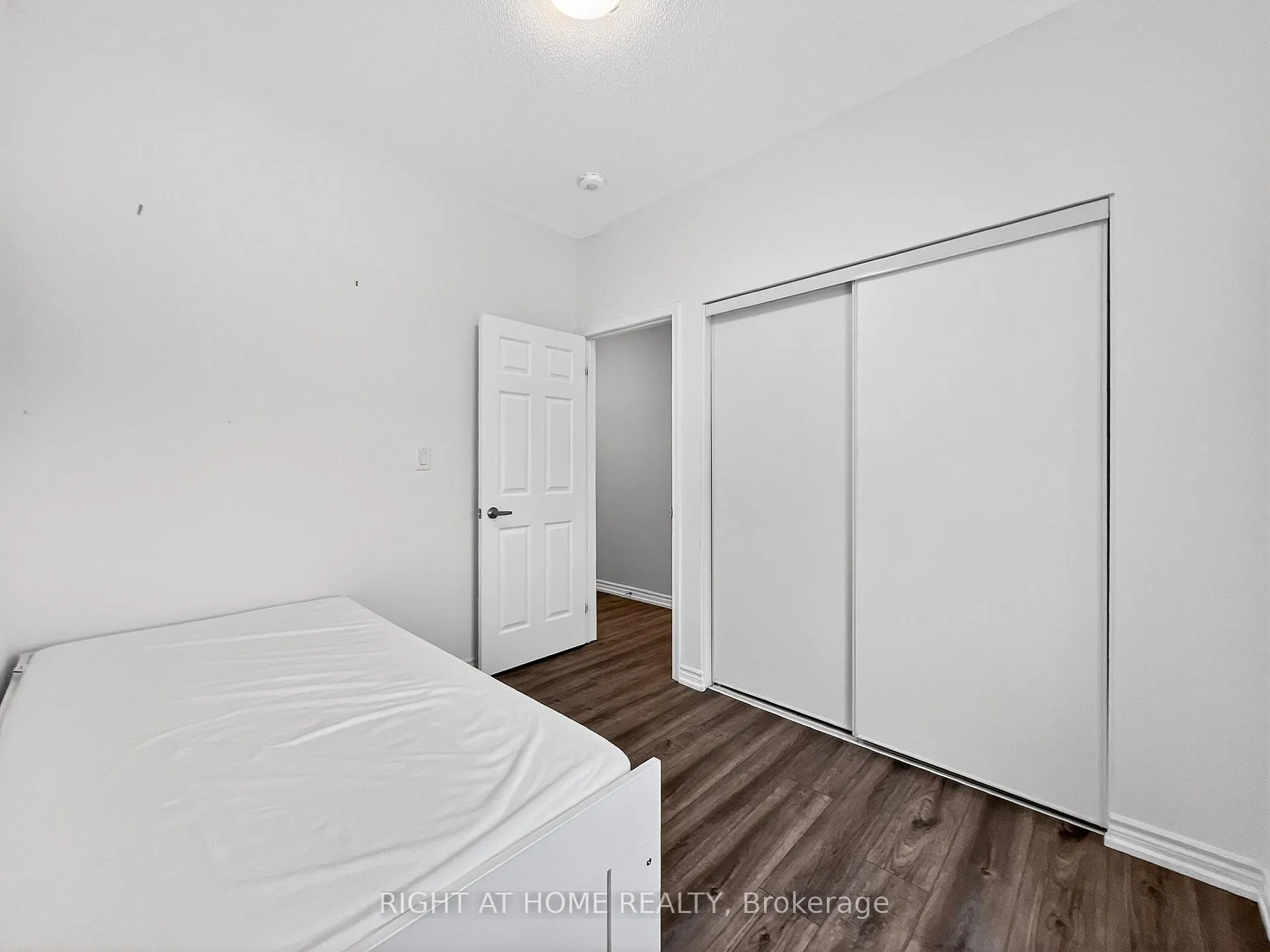Photo 32 of 1274 Hop Place, Milton, Cobban — HOMEH